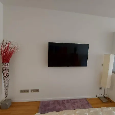 Modernes Apartman
