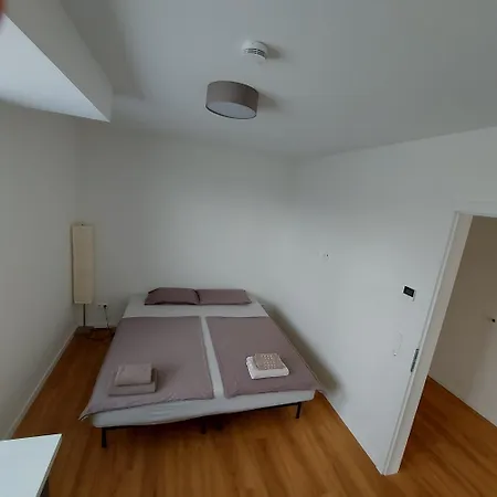Modernes Apartman